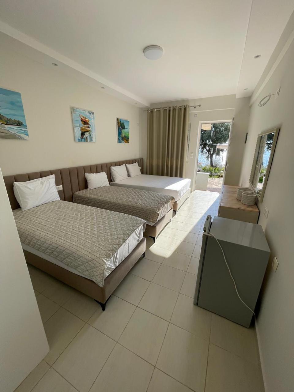 La Maroja View Hotel Dhermi Exterior photo